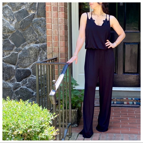 BLACK WIDE LEG TANK JUMPSUIT - Picture 5 of 11